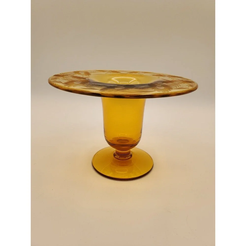1920s Westmoreland Etched Glass Vase #1840 4.25